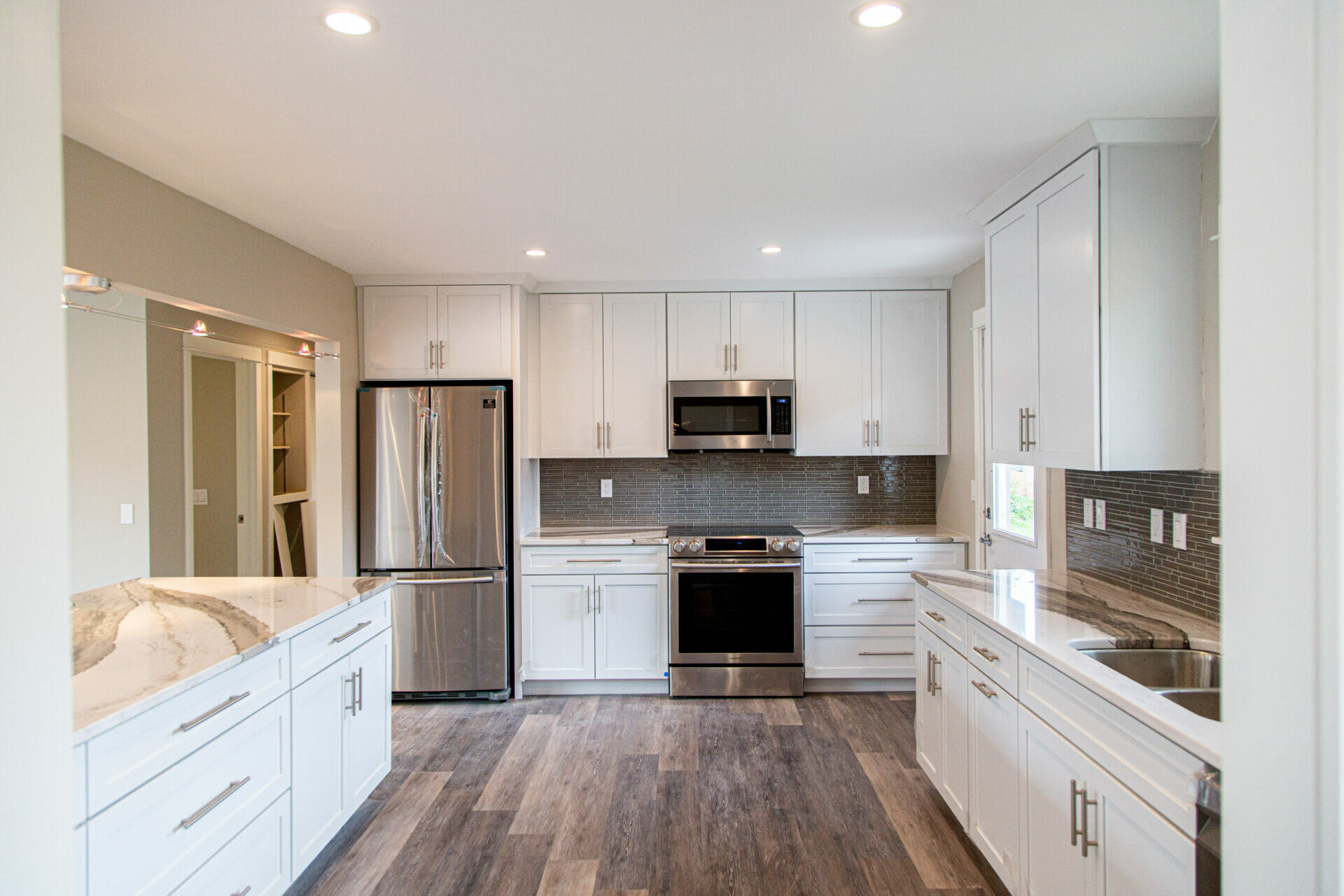 Kitchen image1
