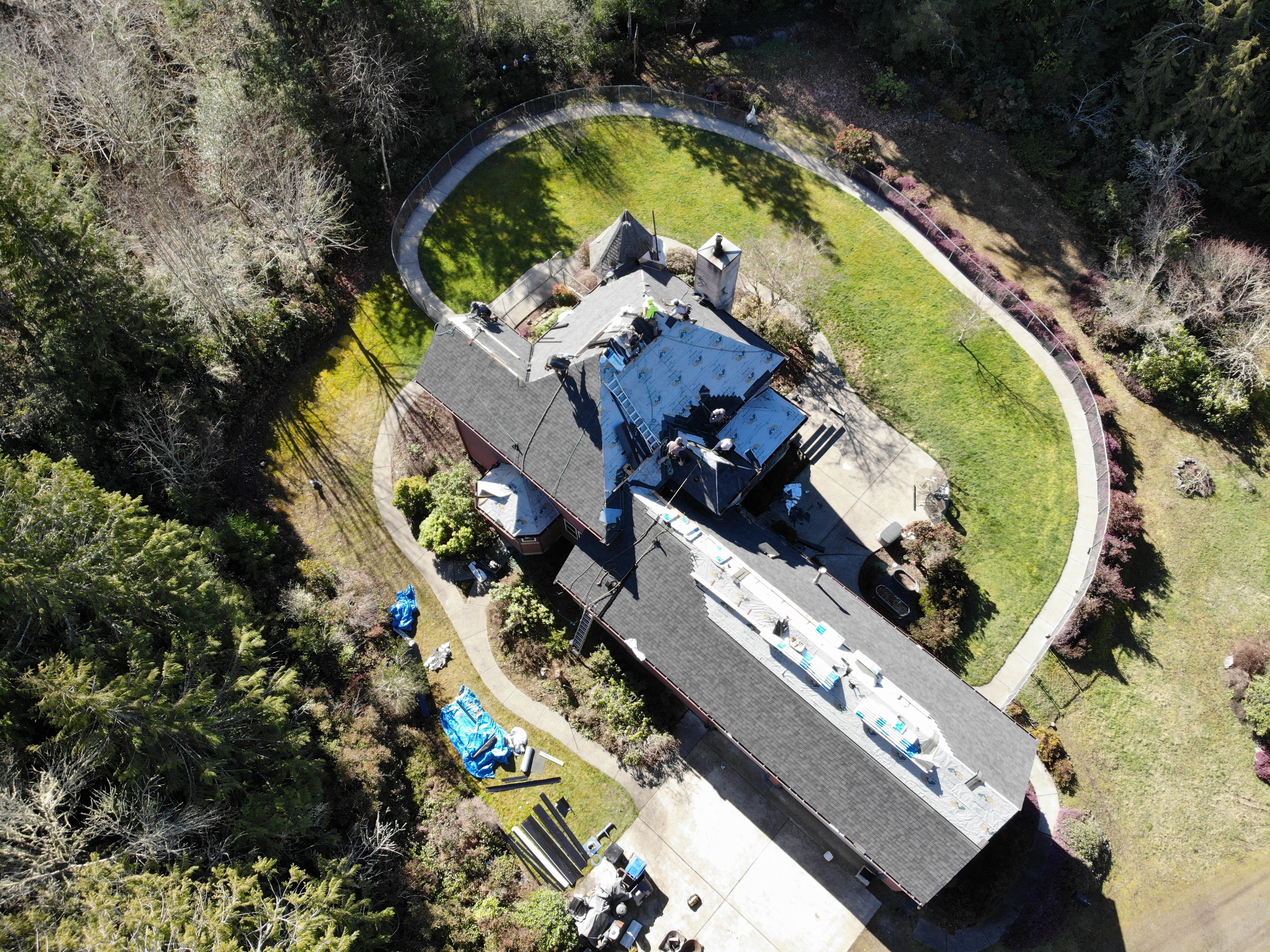 How to Protect Your Roof From Rain in the PNW