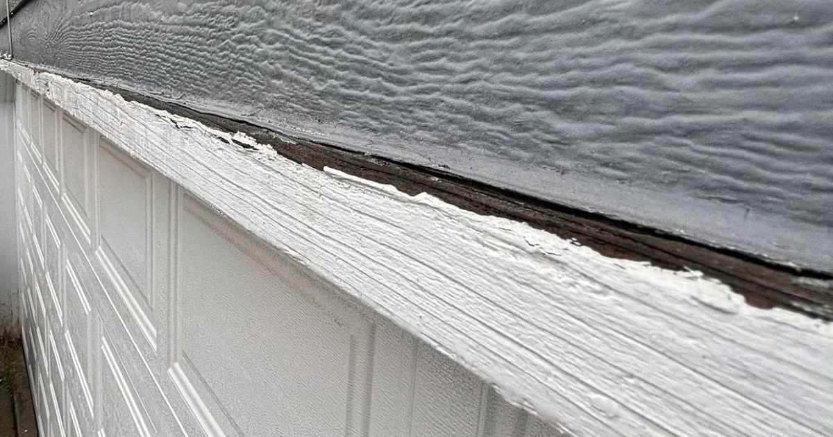 Cracks around the tops of windows, doors, and garage doors are an easy way for water to get into your home's structure and cause damage. Leaks are no good.