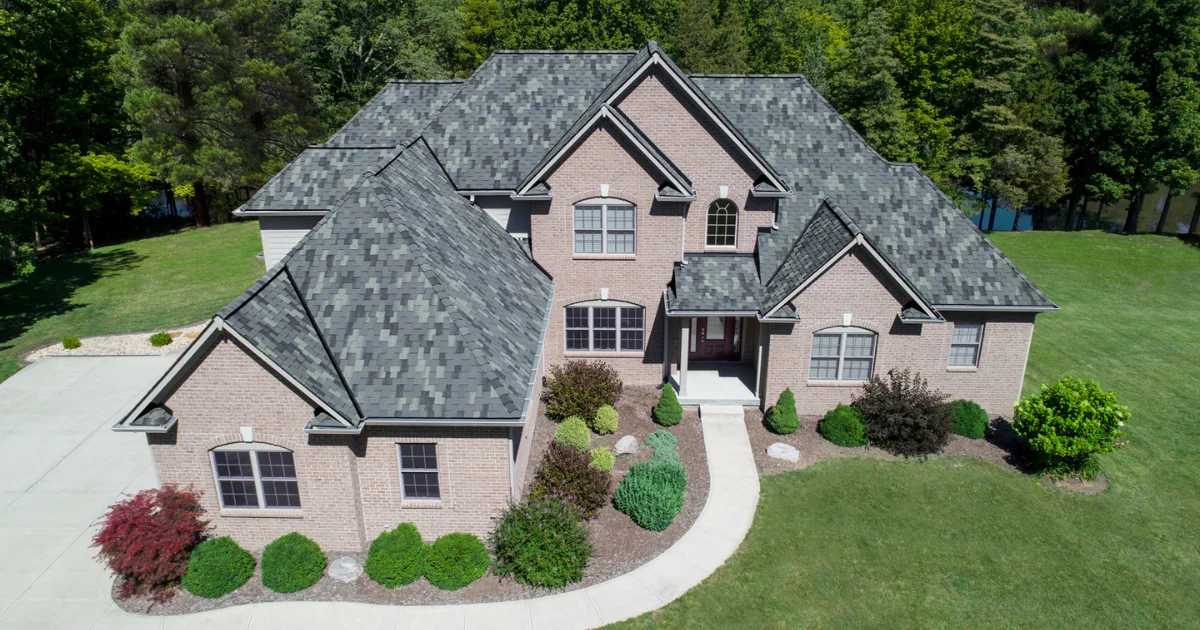 How to Choose the Best Roofing Materials for Washington Rain: Asphalt vs. Metal vs. Cedar