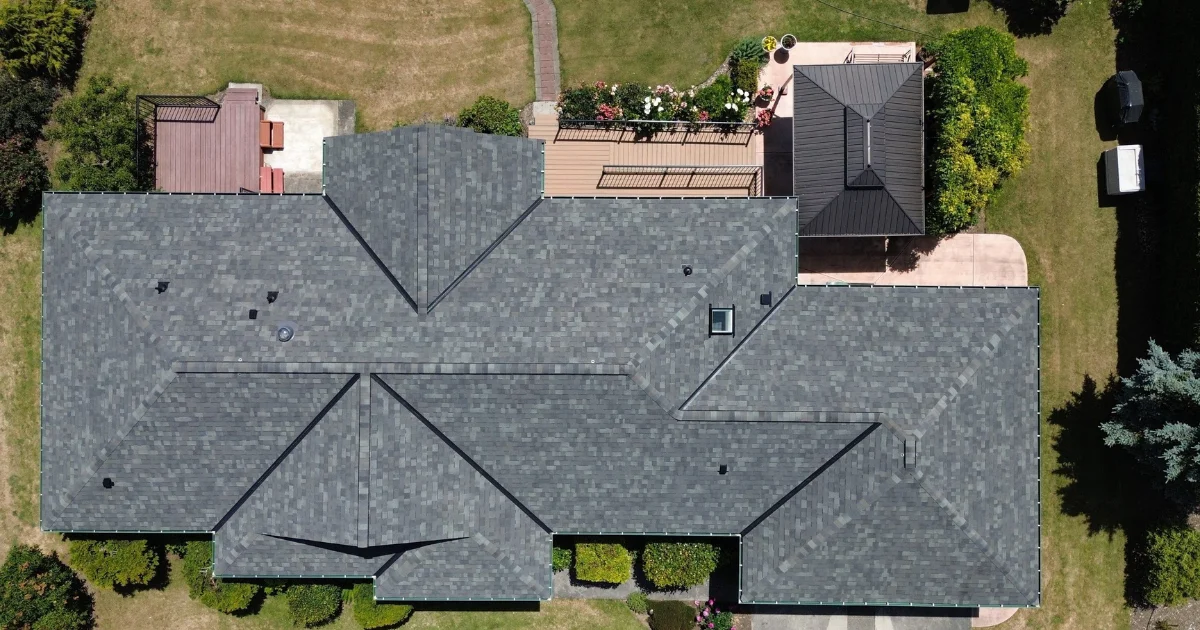 Handyman vs Licensed Roofer: The Hidden Risks That Can Cost You Thousands