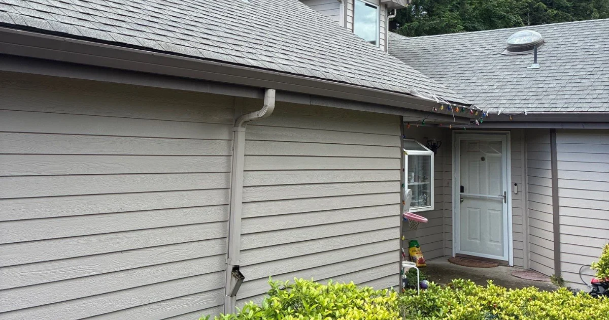 seamless gutters vs sectional gutters