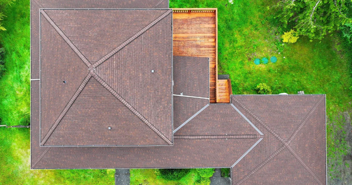 Tricky Roof Designs for Attic Ventilation: Why Certain Homes in Washington Struggle With Heat and Moisture