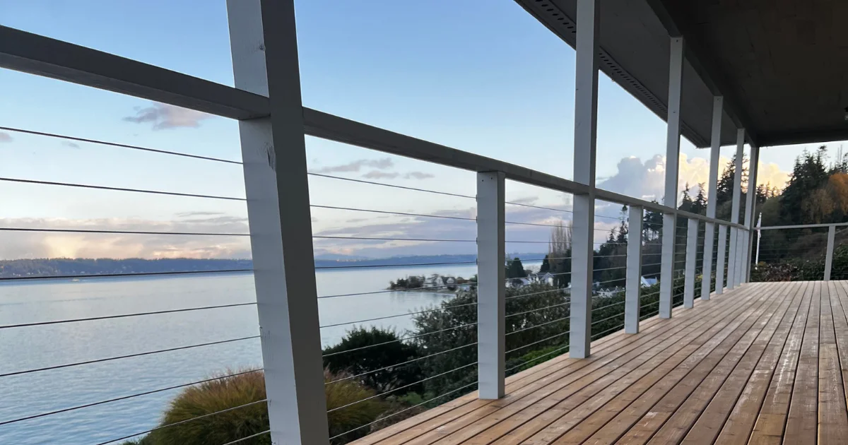 deck covering system